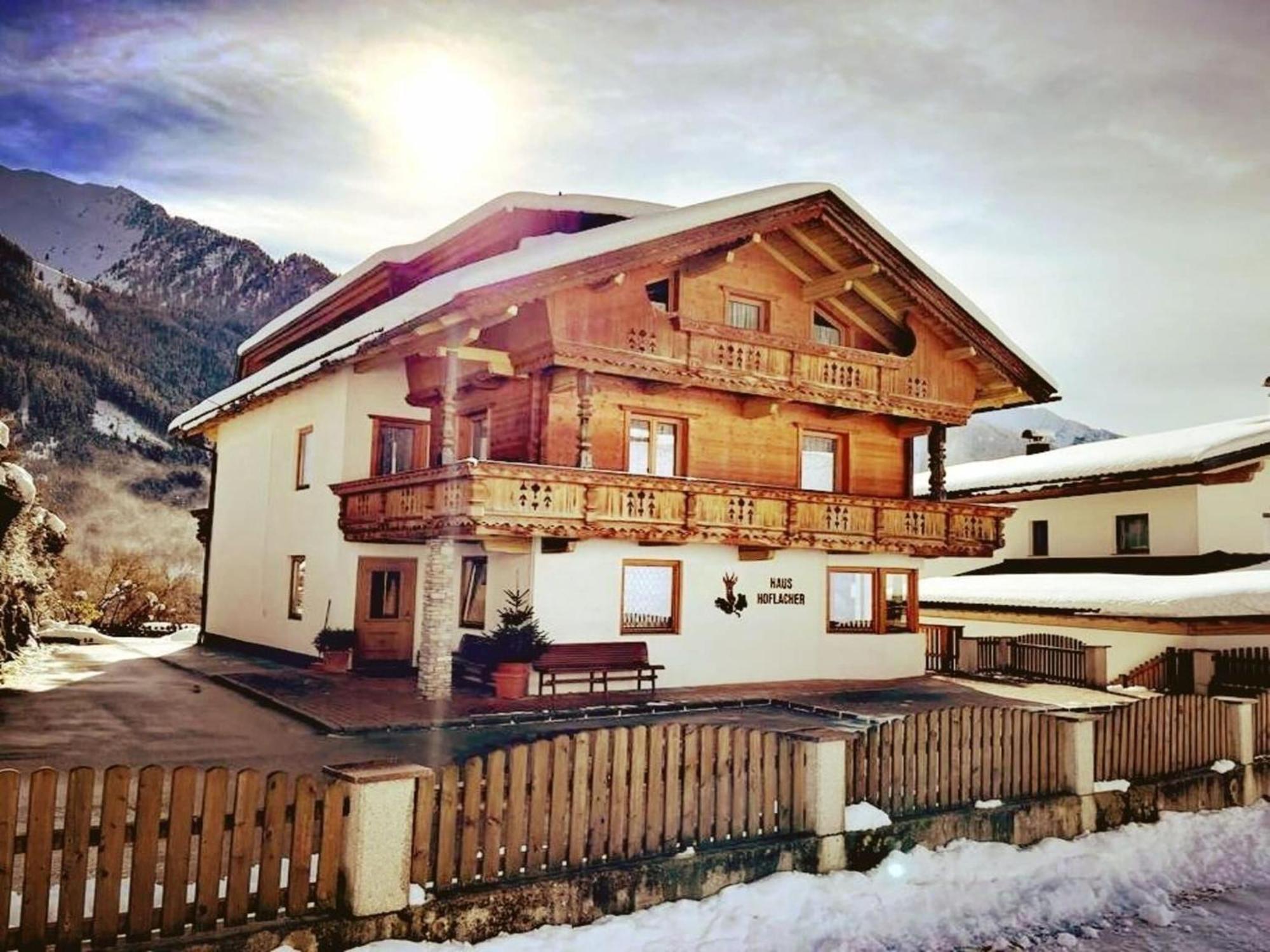 Apartment In Mayrhofen With A Balcony Exterior foto
