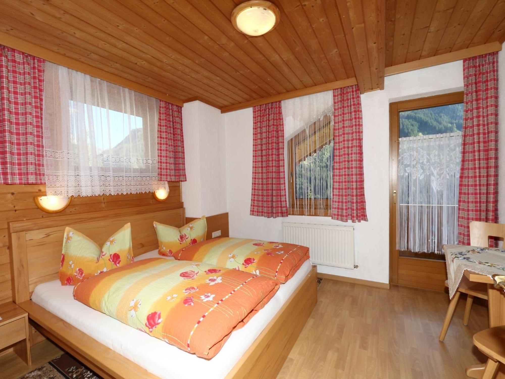 Apartment In Mayrhofen With A Balcony Exterior foto